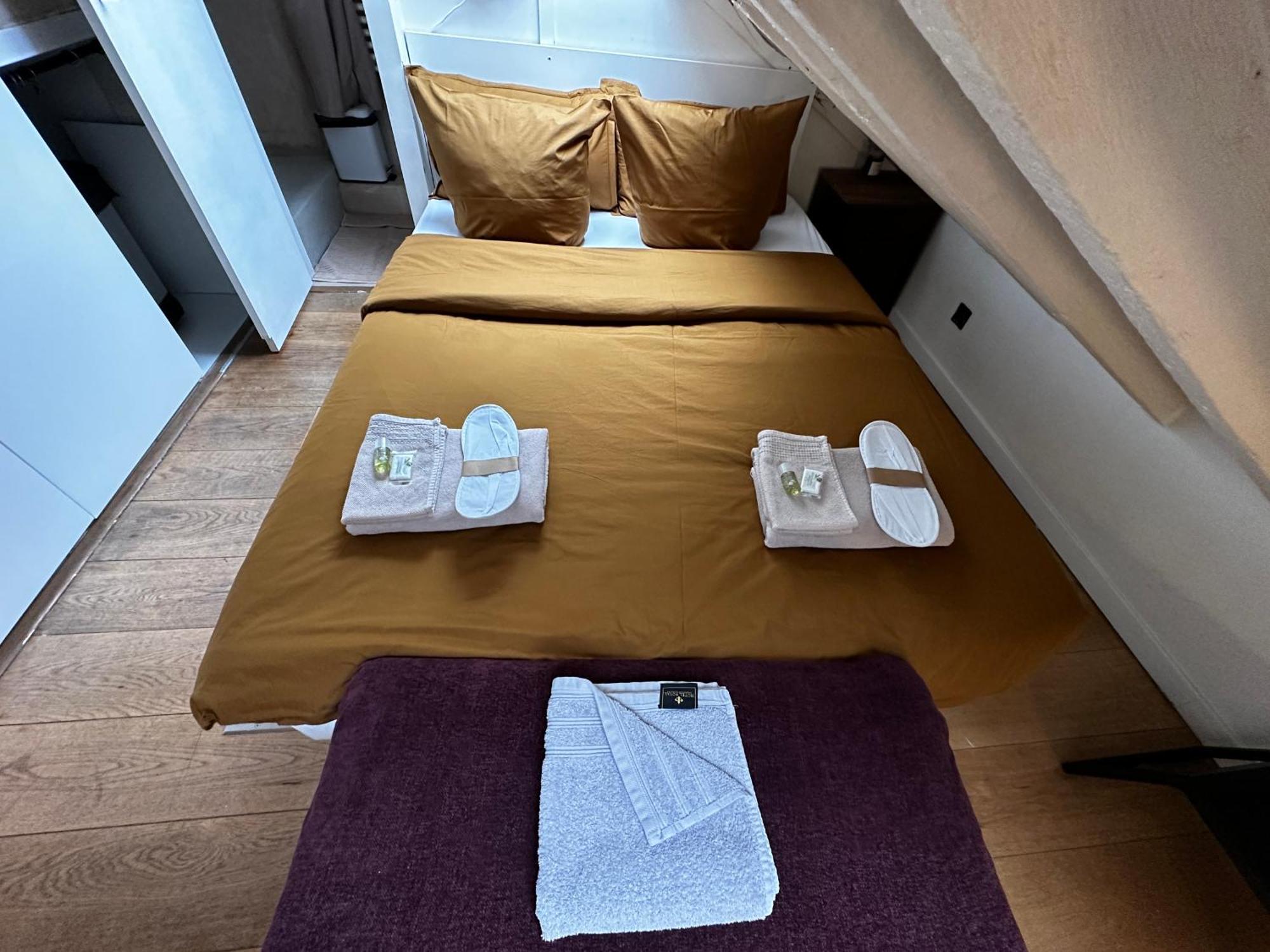 Ferienwohnung Marais Rooftop Studio - Metro Filles Du Calvaire Paris Exterior foto
